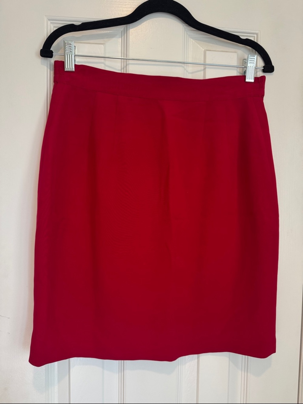 Silk Women’s Classic Red Pencil Skirt